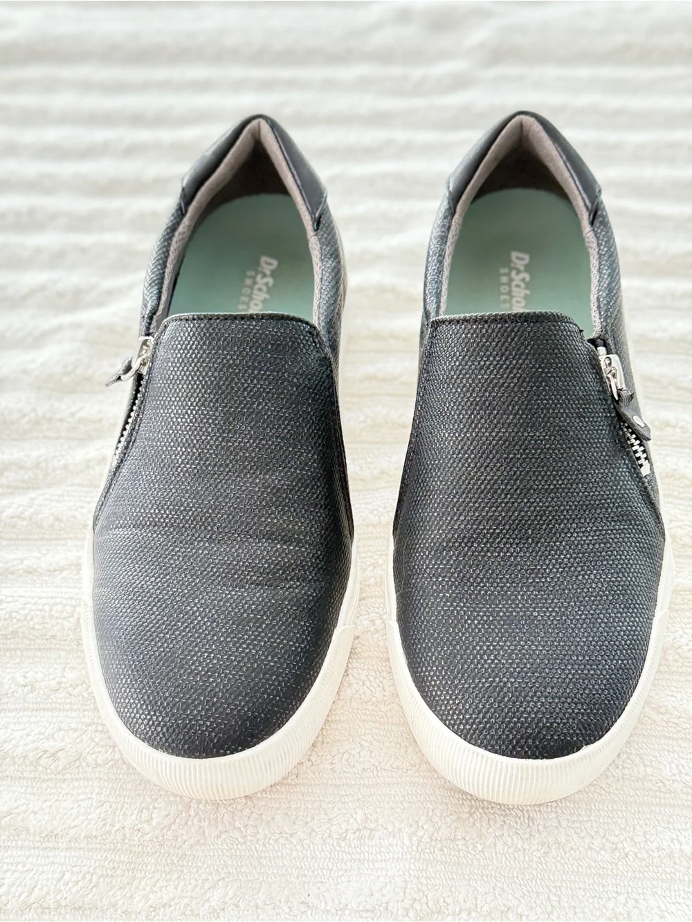 Dr. Scholls comfortable black